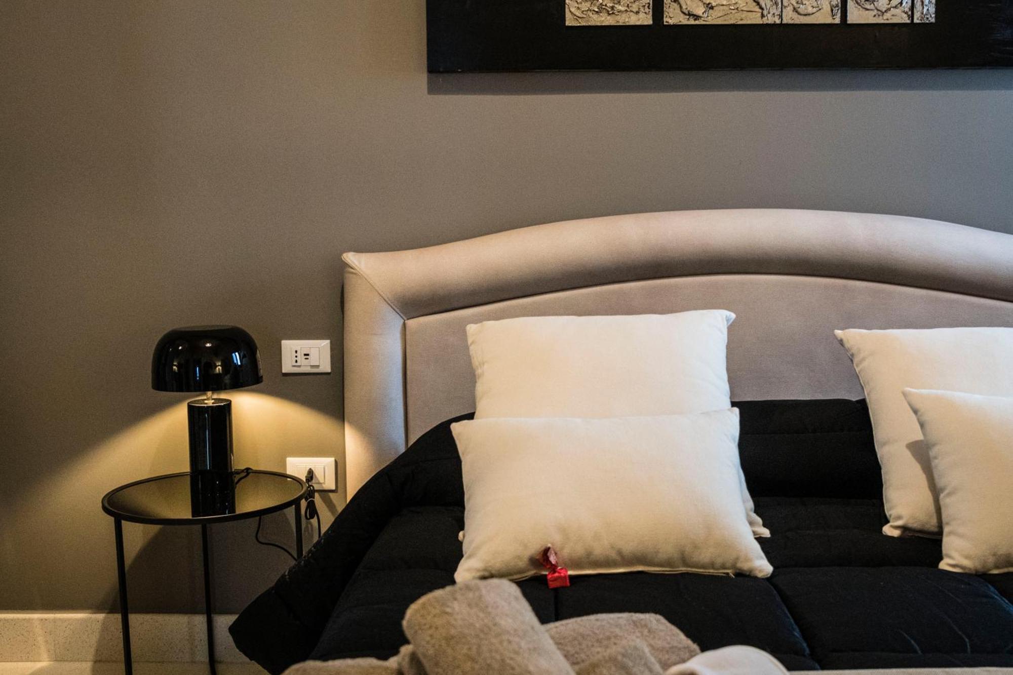Galatina Suites Boutique - Luxury Experience In Salento الغرفة الصورة