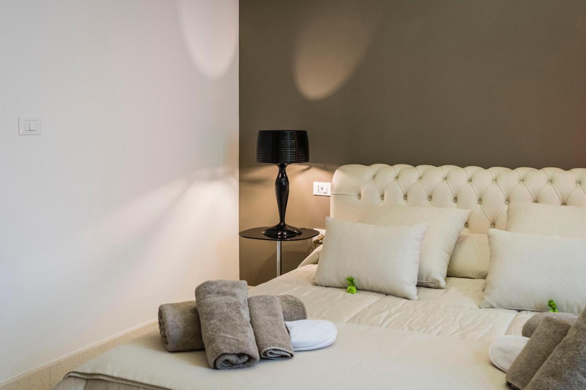 Galatina Suites Boutique - Luxury Experience In Salento الغرفة الصورة