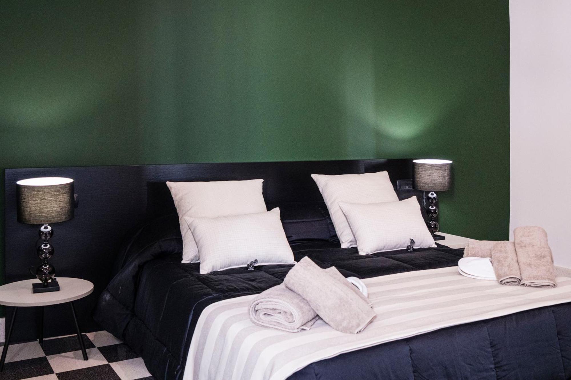 Galatina Suites Boutique - Luxury Experience In Salento الغرفة الصورة