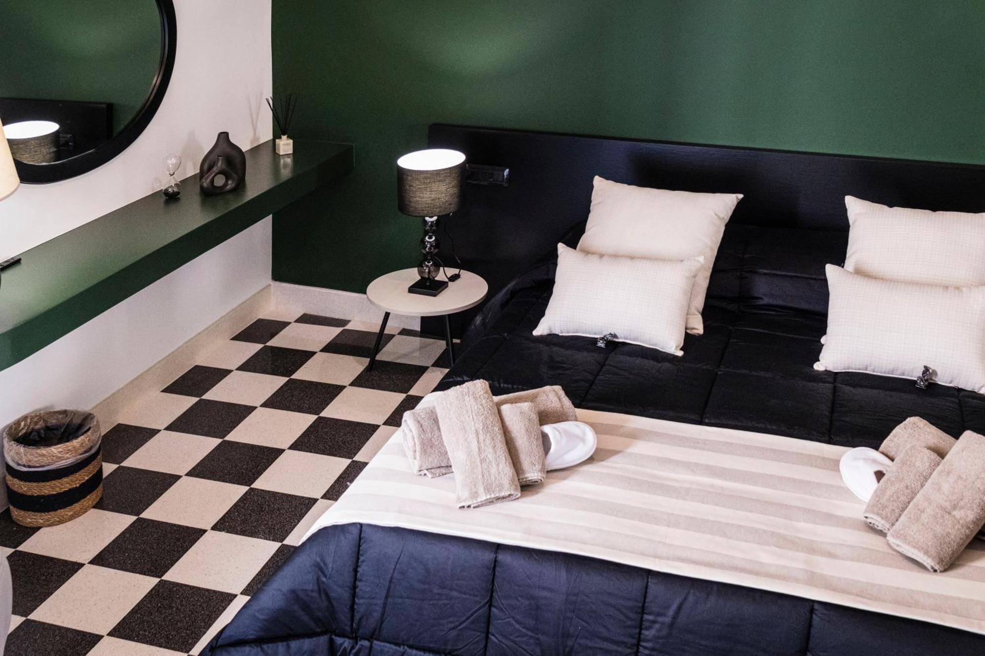 Galatina Suites Boutique - Luxury Experience In Salento الغرفة الصورة